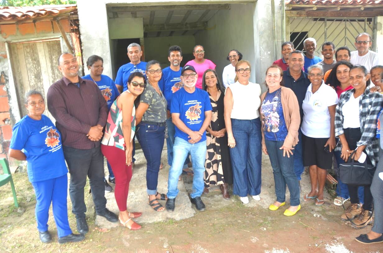PROJETO POLINIZADORES REALIZA CURSO DE PRODUÇÃO DE PRÓPOLIS EM ITANAGRA