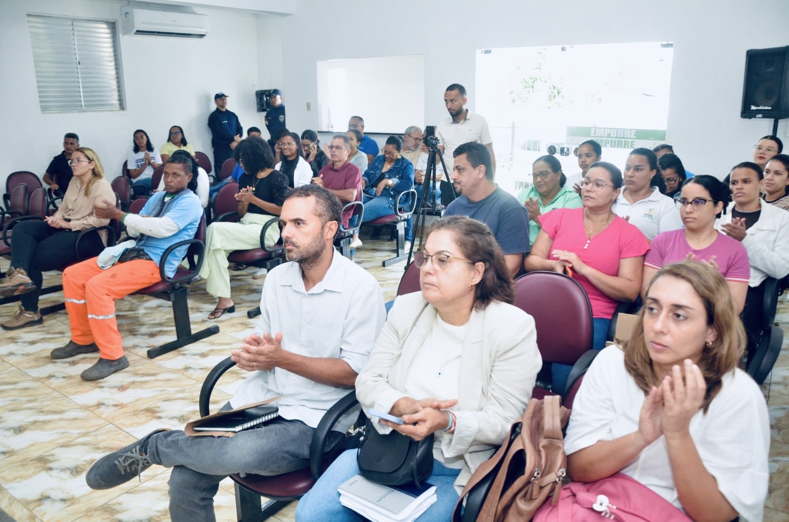 Itanagra realiza Audiência Pública sobre concessão dos serviços de limpeza urbana e manejo de resíduos sólidos
